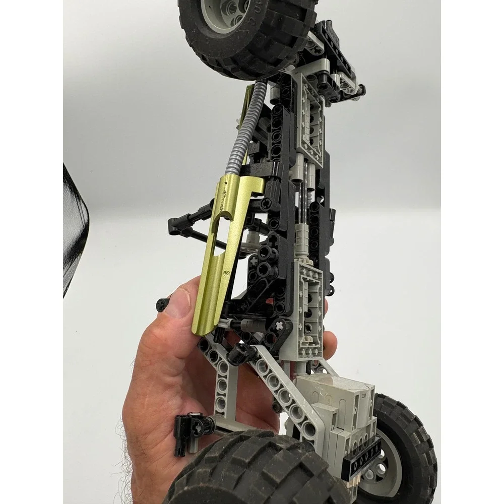 LEGO‎ Technic 8520 Millennium Slizer Throwbots Off-Road Vehicle Incomplete Parts